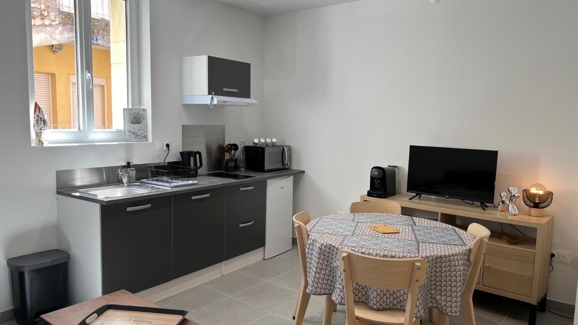 Fenix Appartement T2 40 M2 Cosy Rdc Plein Centre Ville Pierrelatte Eksteriør bilde