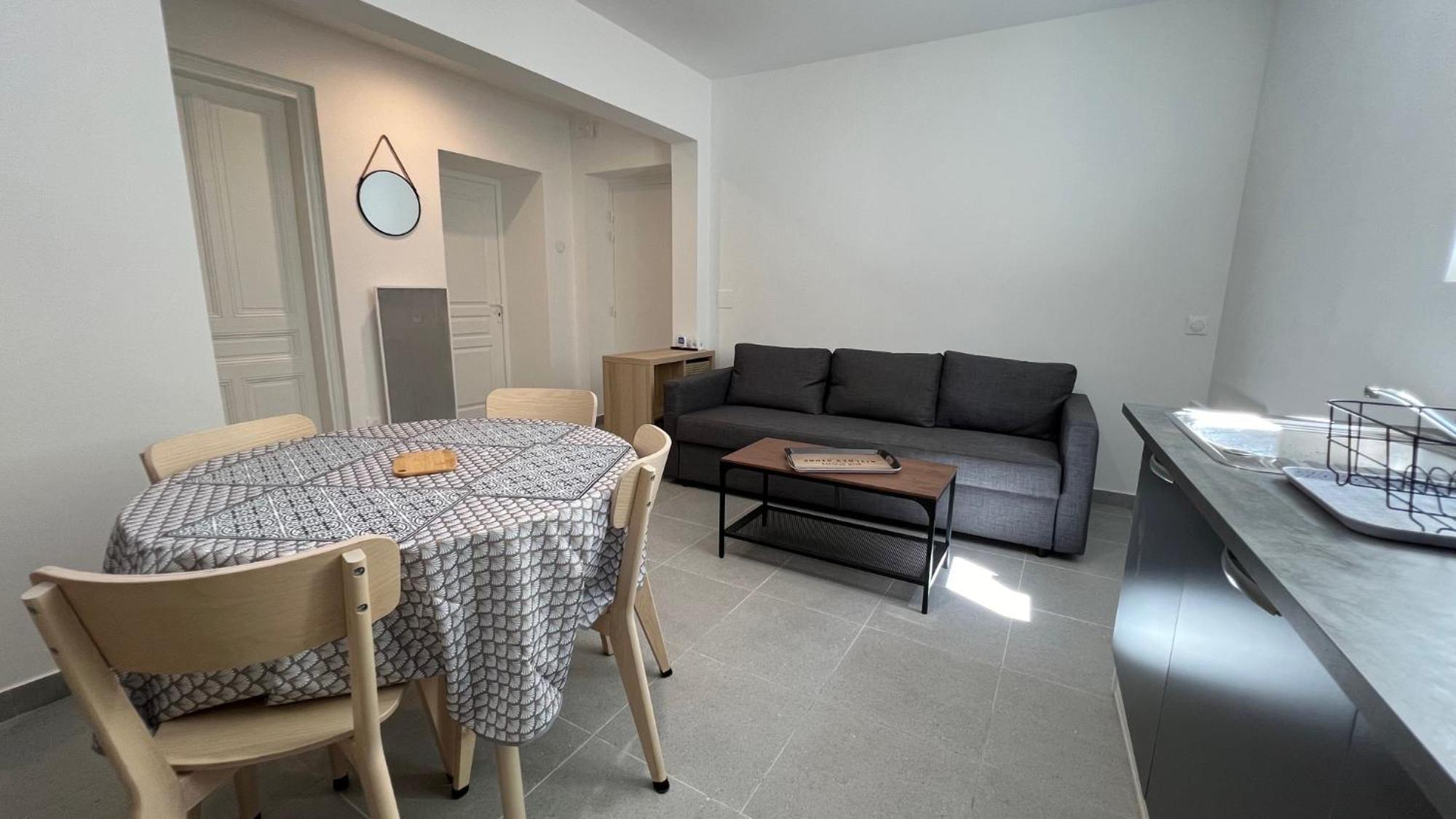 Fenix Appartement T2 40 M2 Cosy Rdc Plein Centre Ville Pierrelatte Eksteriør bilde