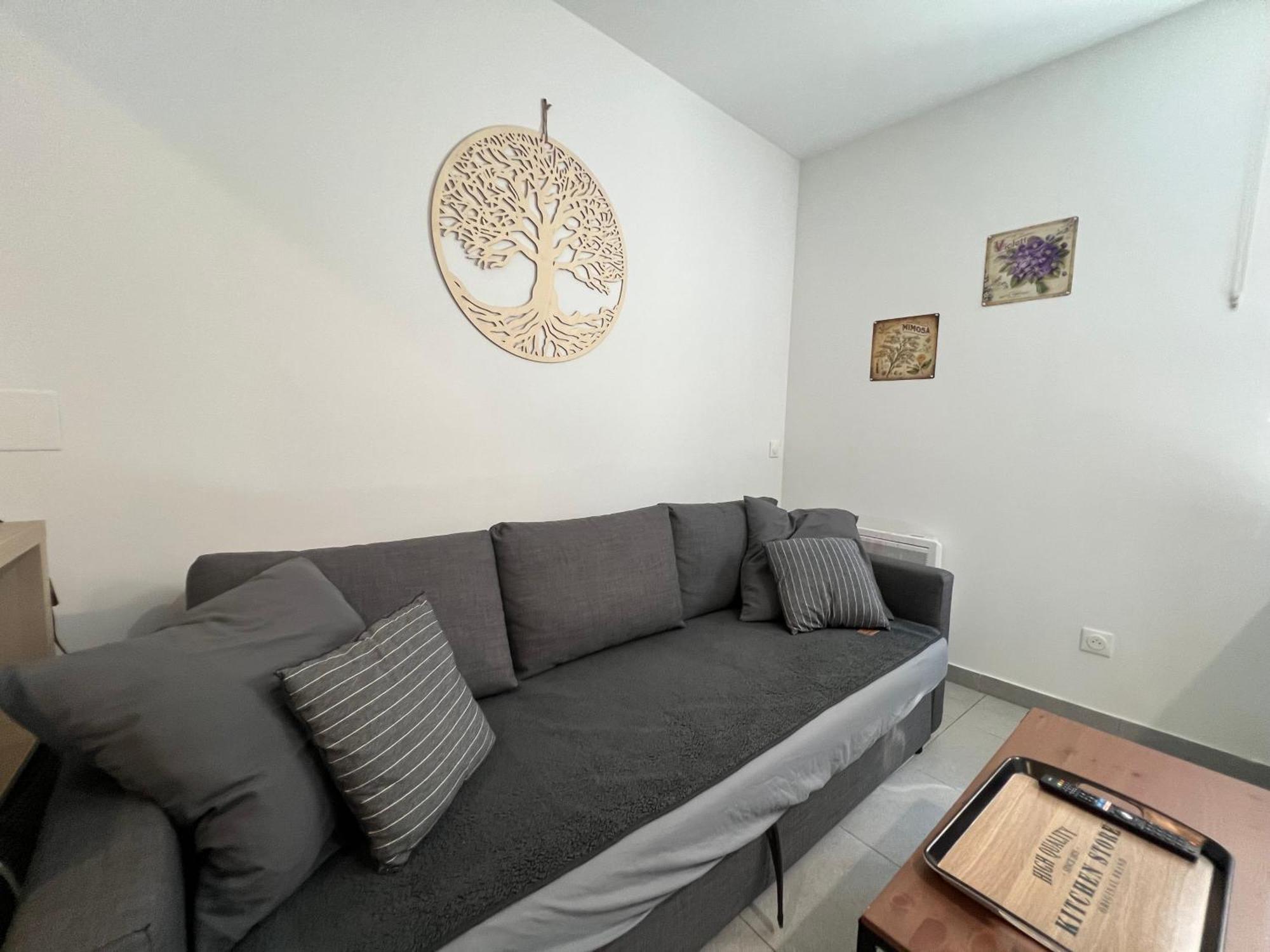 Fenix Appartement T2 40 M2 Cosy Rdc Plein Centre Ville Pierrelatte Eksteriør bilde